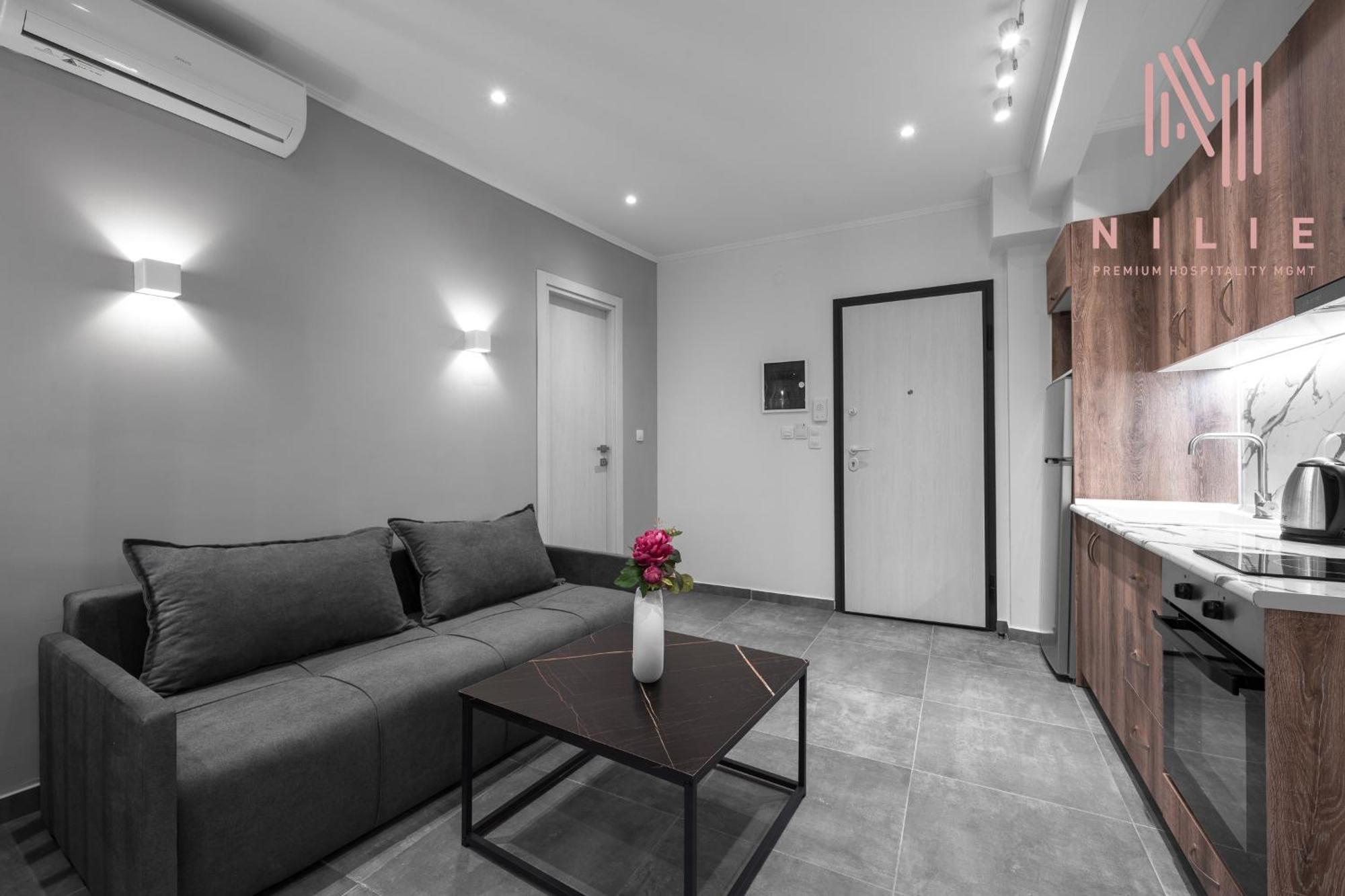 V1 Penthouse, Nilie Hospitality Mgmt Apartment เทสซาโลนิกิ ภายนอก รูปภาพ