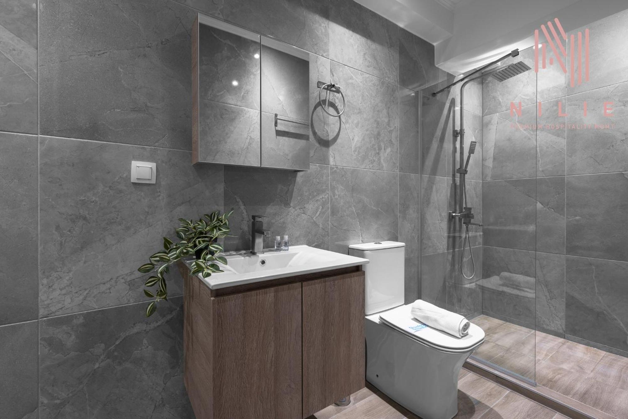 V1 Penthouse, Nilie Hospitality Mgmt Apartment เทสซาโลนิกิ ภายนอก รูปภาพ