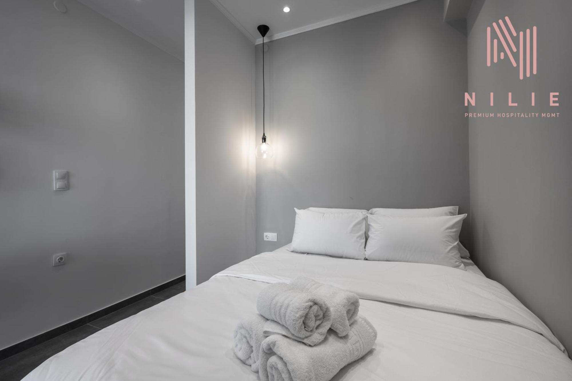 V1 Penthouse, Nilie Hospitality Mgmt Apartment เทสซาโลนิกิ ภายนอก รูปภาพ